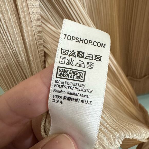 Topshop Plisse Batwing Splitback Top Womens 8 Tan Blouse Mock Neck Short Sleeve - Picture 10 of 10